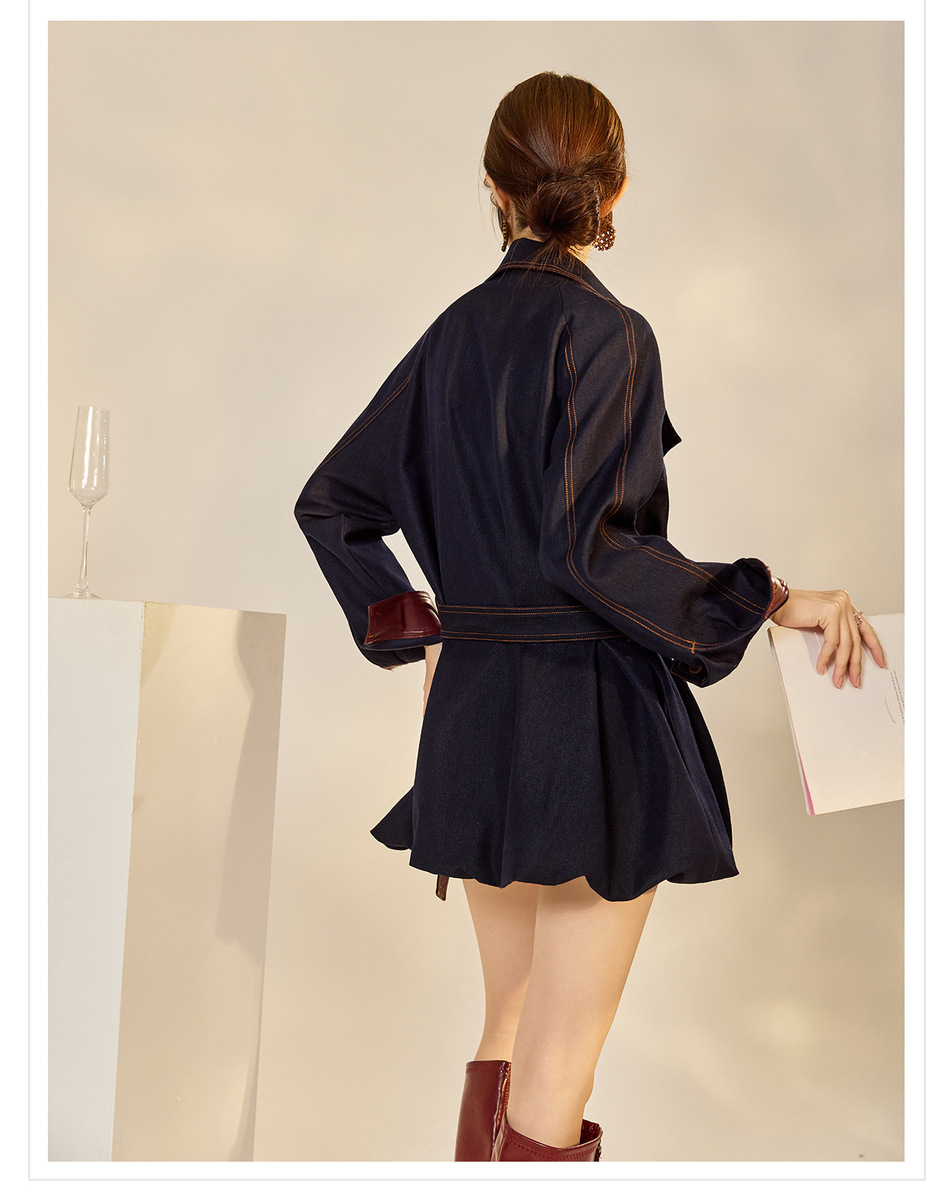 Áo khoác dáng trench denim phối chỉ tương phản cổ bẻ thắt eo dài trung — Xanh navy (giao hàng trong 7 ngày)
