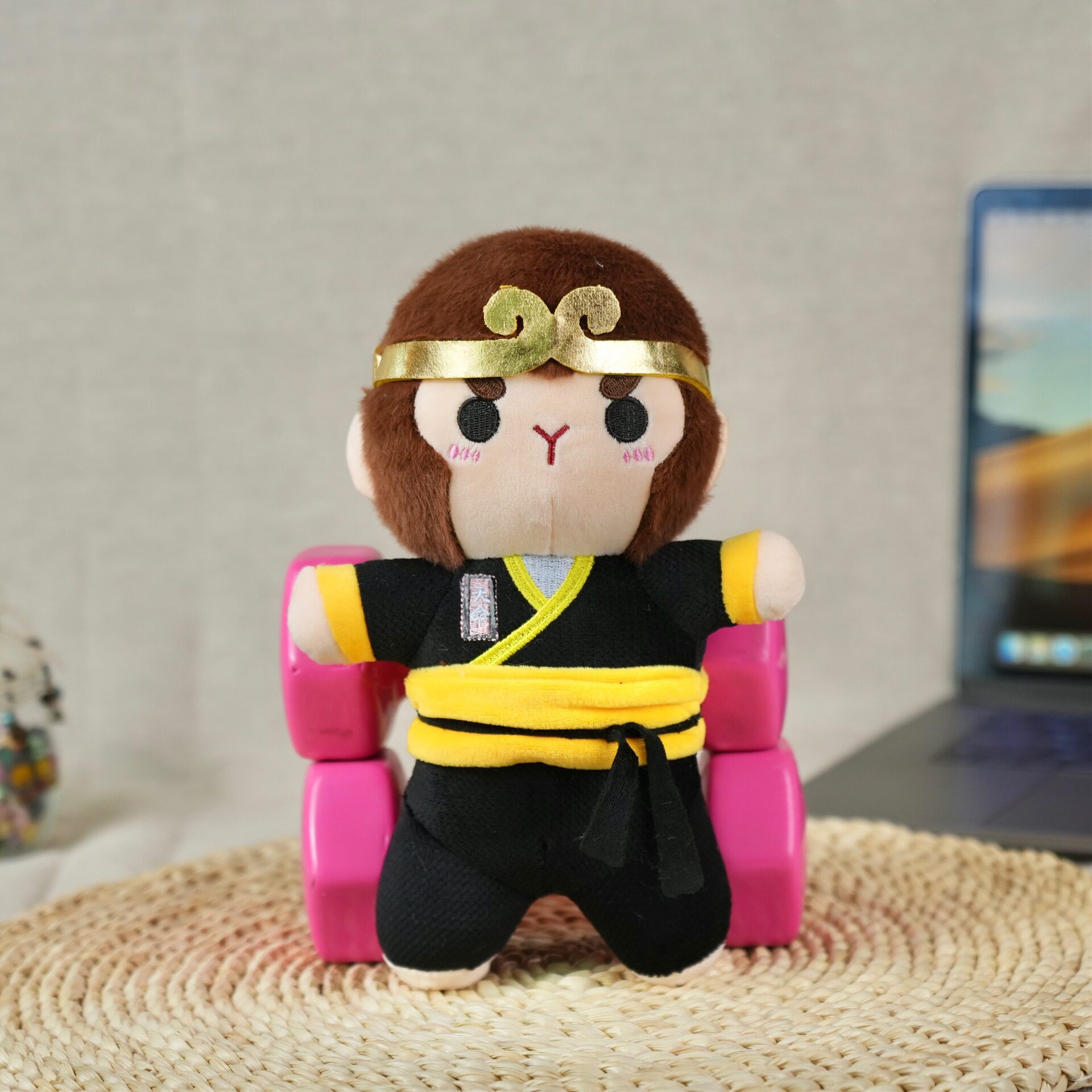 新款跨境八寸毛绒玩具抓机娃娃公仔流量款布娃娃婚庆抛洒厂家批发