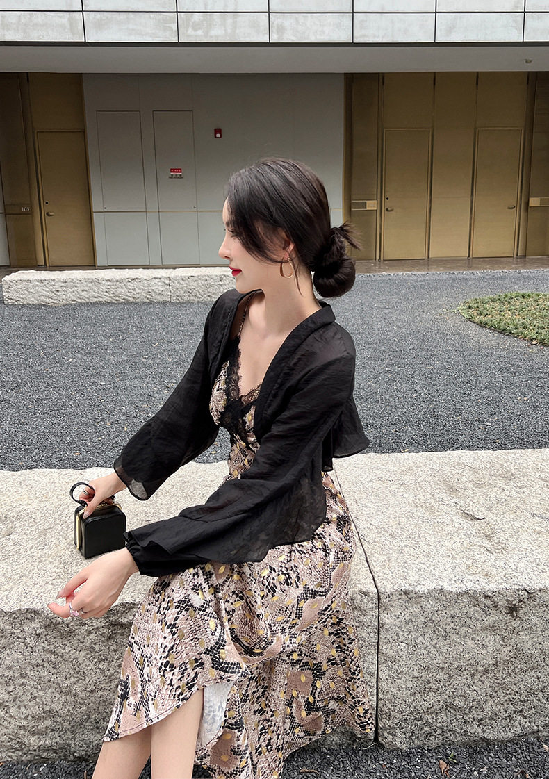 Áo khoác cardigan nữ ngắn tay mỏng nhẹ chống nắng du lịch phong cách phương Tây — [Đen], [Trắng], [Kaki] chi tiết 19