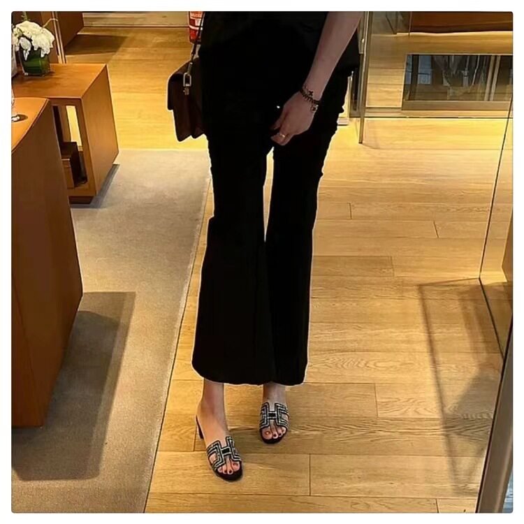 in stock and fast delivery New Rhinestone Flat Slippers Women's Summer Outfit Lazy Casual Thick Heel Cyber Celebrator Shoes