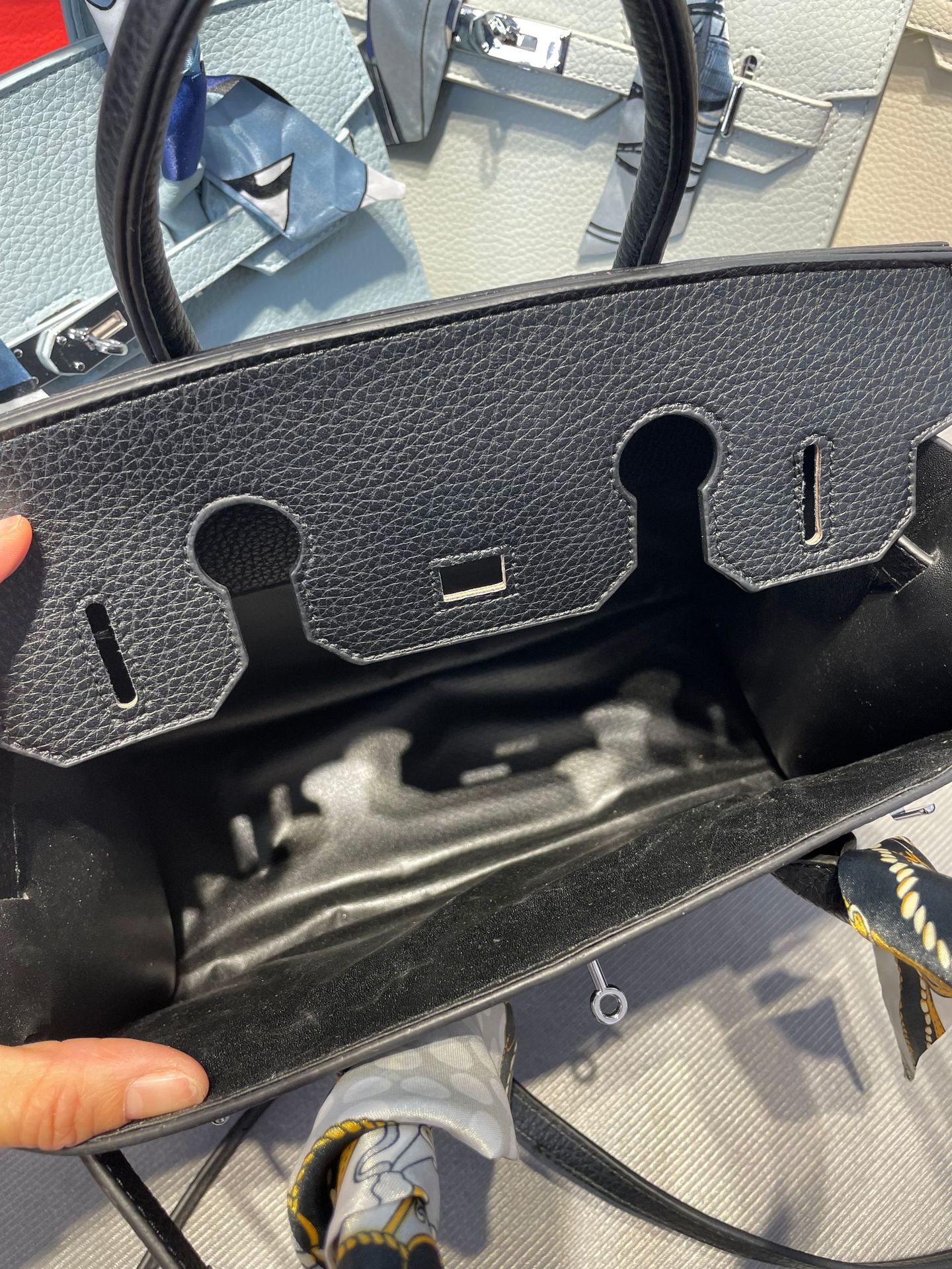 O1CN016sRUIc1KRmtMYqBeV !!2214478481161 0 cib