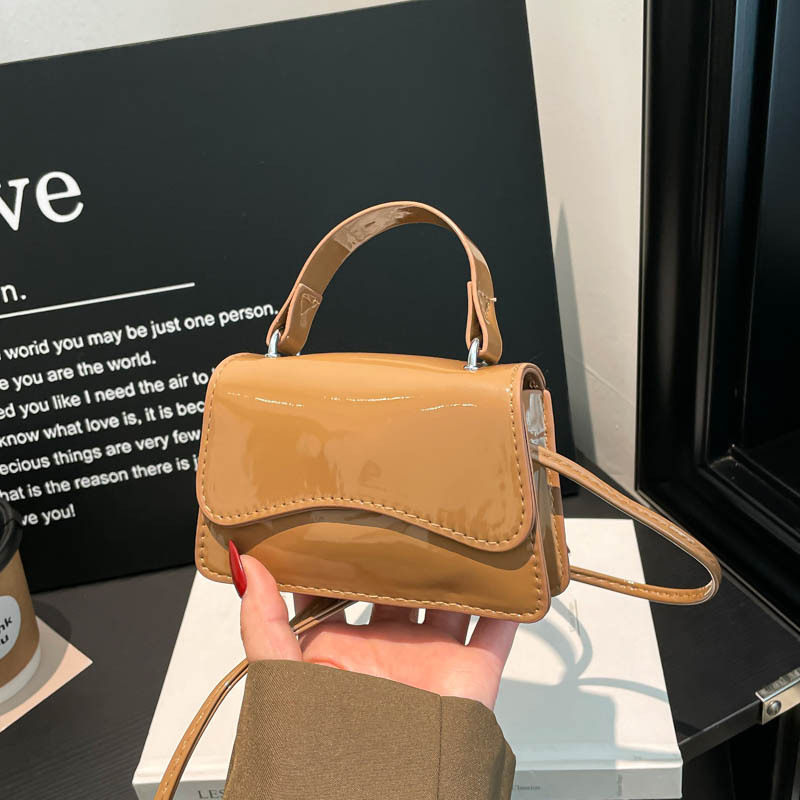 glossy new solid color texture fashionable lacquered foreign style simple design casual commuting single shoulder women's small square bag