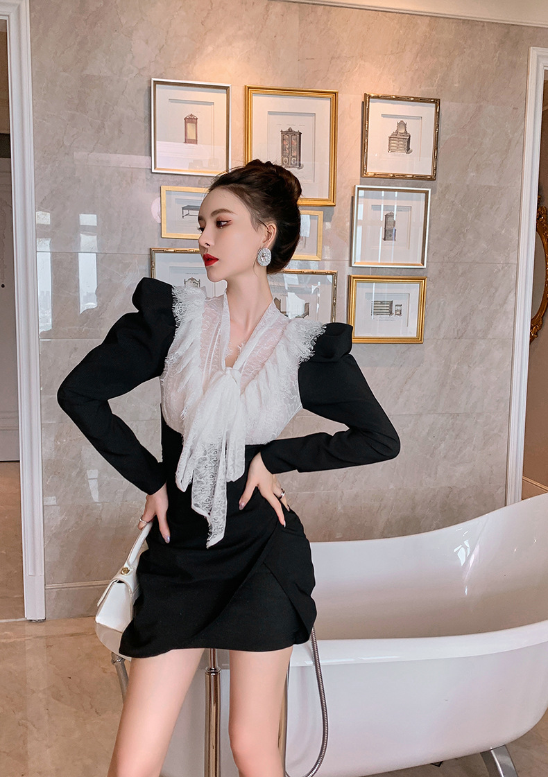 Đầm bodycon nữ dài tay cổ chữ V phối ren nơ thắt eo — Màu đen