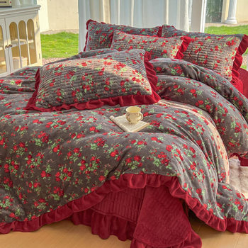 French Retro Milk Velvet Bed Cover Lace Four-Piece Winter Wedding Red Coral Velvet Quilt Cover Plus Cotton Bed Sheetss