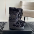 Black high tube fur style