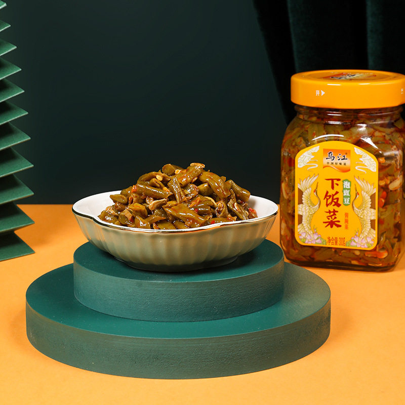 烏江下飯キムチ入り納豆300g(瓶入り)