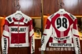 98 red