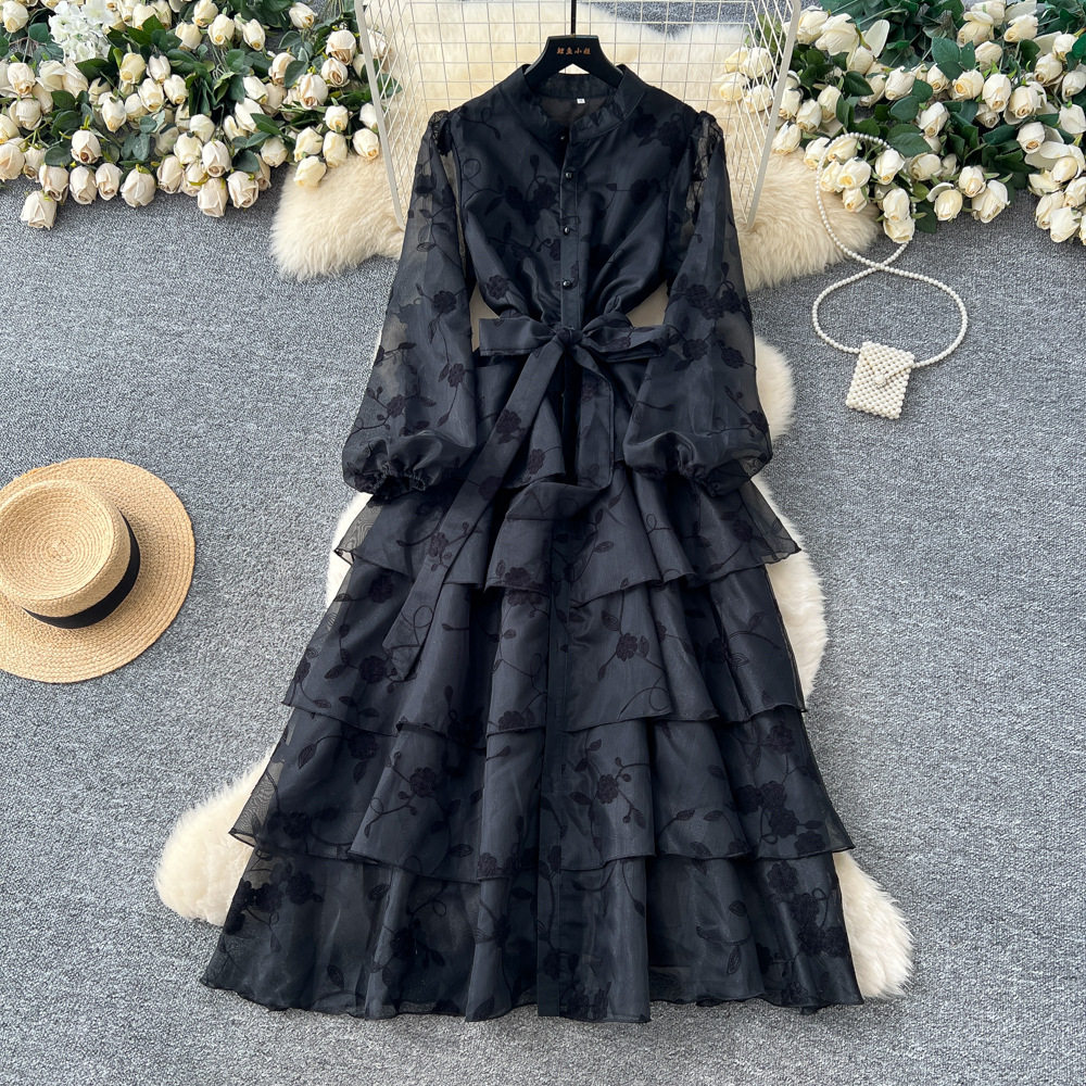 French Court Style Dress Elegant Embroidered Ruffles Waist Tie Button Closure Autumn Fashion for Women Wholesale