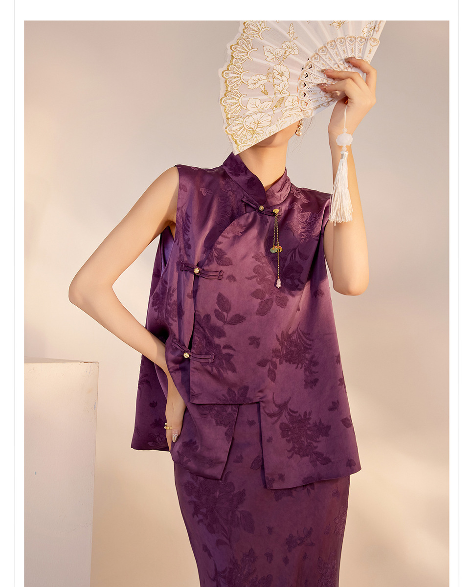 Set áo gilê và chân váy in hoa tím chất liệu sợi viscose — Áo gilê, Váy nửa