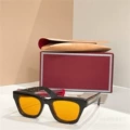 Tortoiseshell orange box