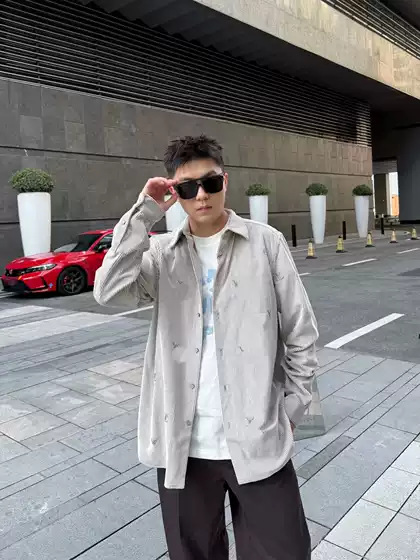 High Version Lujia Cross-Border Trendy Brand 2025 New Button Logo Corduroy Shirt Shirt Same Style for Men and Women