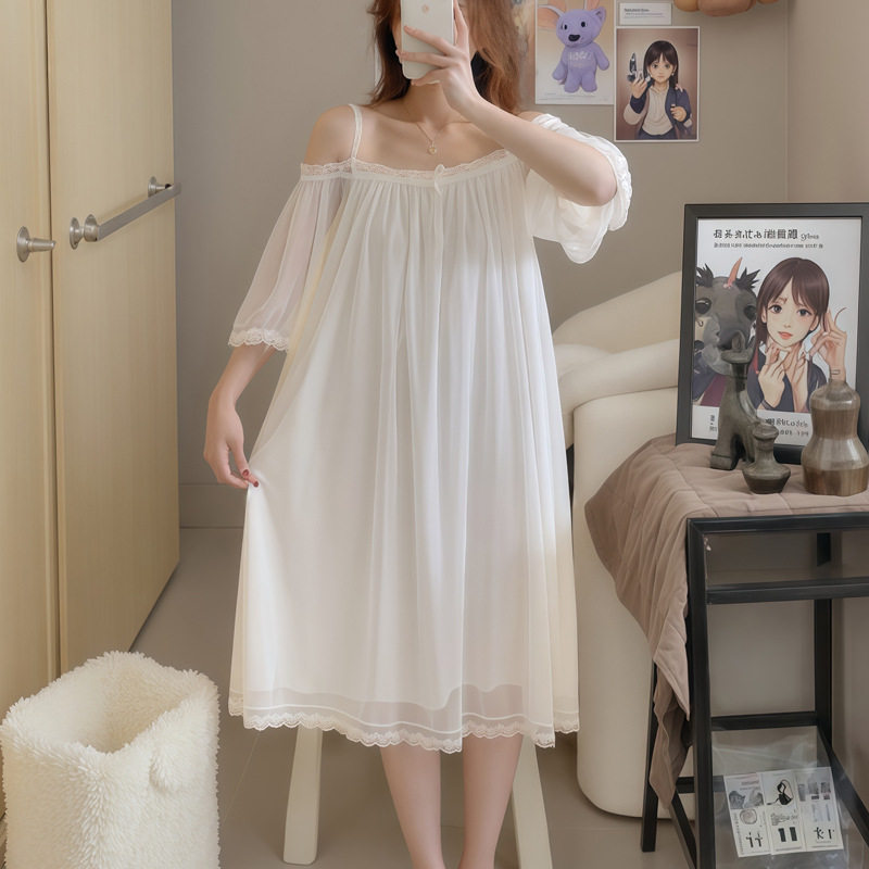 Maternity Wear Spring and Autumn Off-Shoulder Mesh Pajamas with Chest Pads Long Palace Style Sweet and Simple Home Wear 345