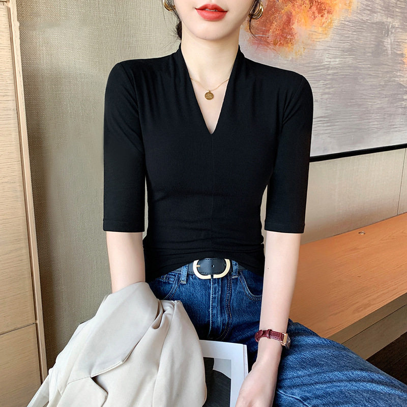 Black Deep V Neck Half-Sleeved T-Shirt for Women's Summer Outer Wear, Slimming Look Korean Style Pure Lust Style Three-Quarter Sleeve Bottoming Top
