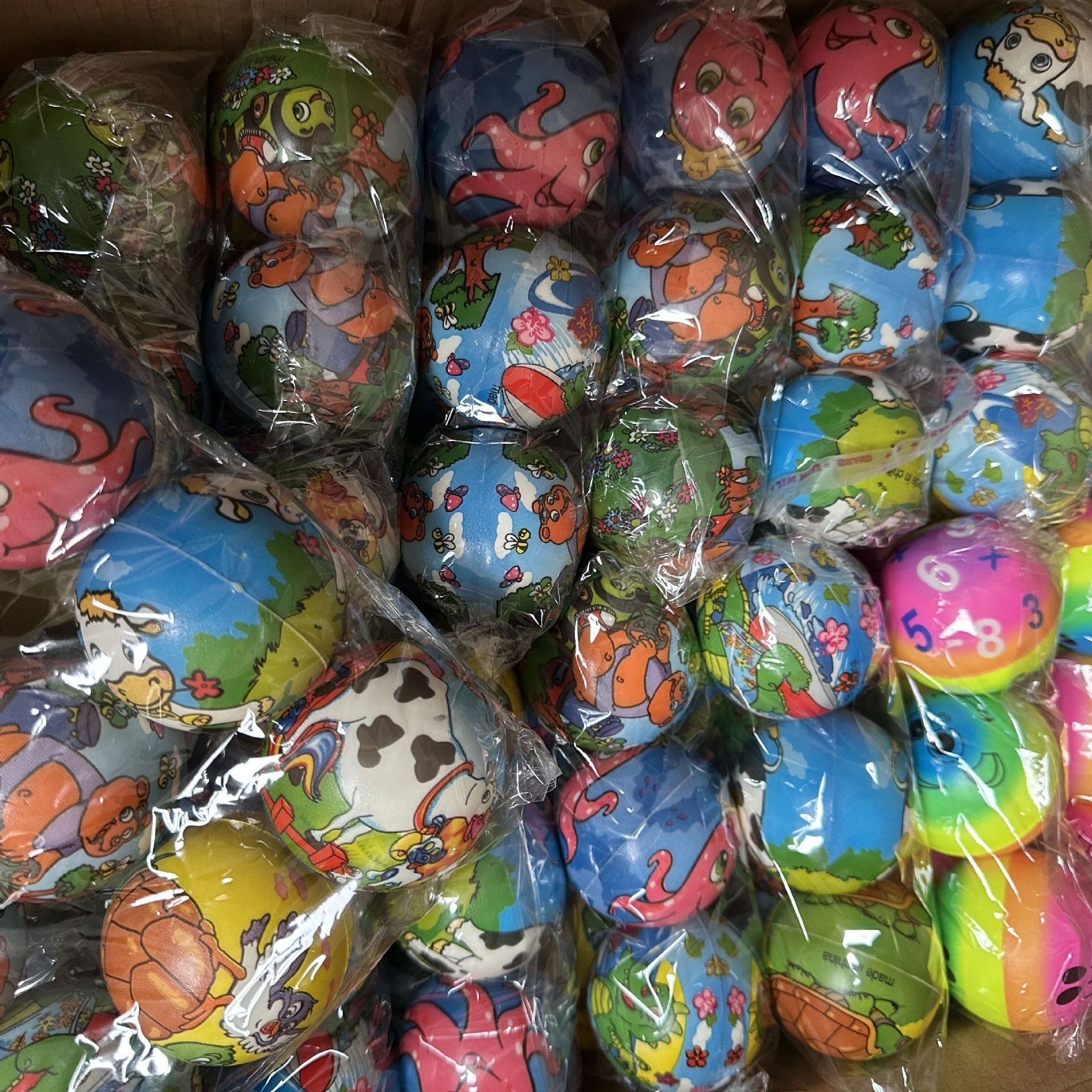Direct Supply from Manufacturer: Sports Mesh Baseball Pu Foam Stress Ball, Venting Smiley Face Funny Bouncy Ball Wholesale