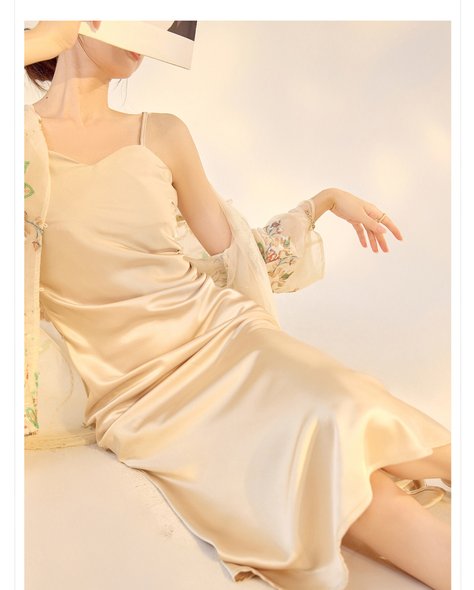 Đầm dây dài nữ cổ chữ V dáng chữ A cạp cao phong cách quý phái — Bột hoa đào (Giao hàng trong 7 ngày), Bột Tao Yao (phát hành trong cùng ngày), Màu hoa mai sen (giao hàng trong 7 ngày), Màu hoa mai sen (phát hành cùng ngày)