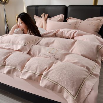 Light Luxury Autumn and Winter Thickeneded Xinjiang Long-Staple Cotton Brushed Four-Piece Set 100 Warm Bed Simple Cotton Quilt Cover Bedding 4