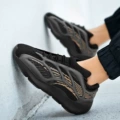 700v3 black brown [standard size]