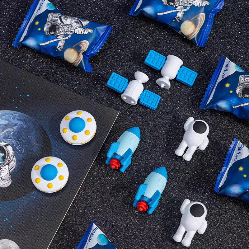 Deli Space Eraser Blind Box Primary School Kindergarten Prizes Traceless Clean Astronaut Creative Rubber Wholesale