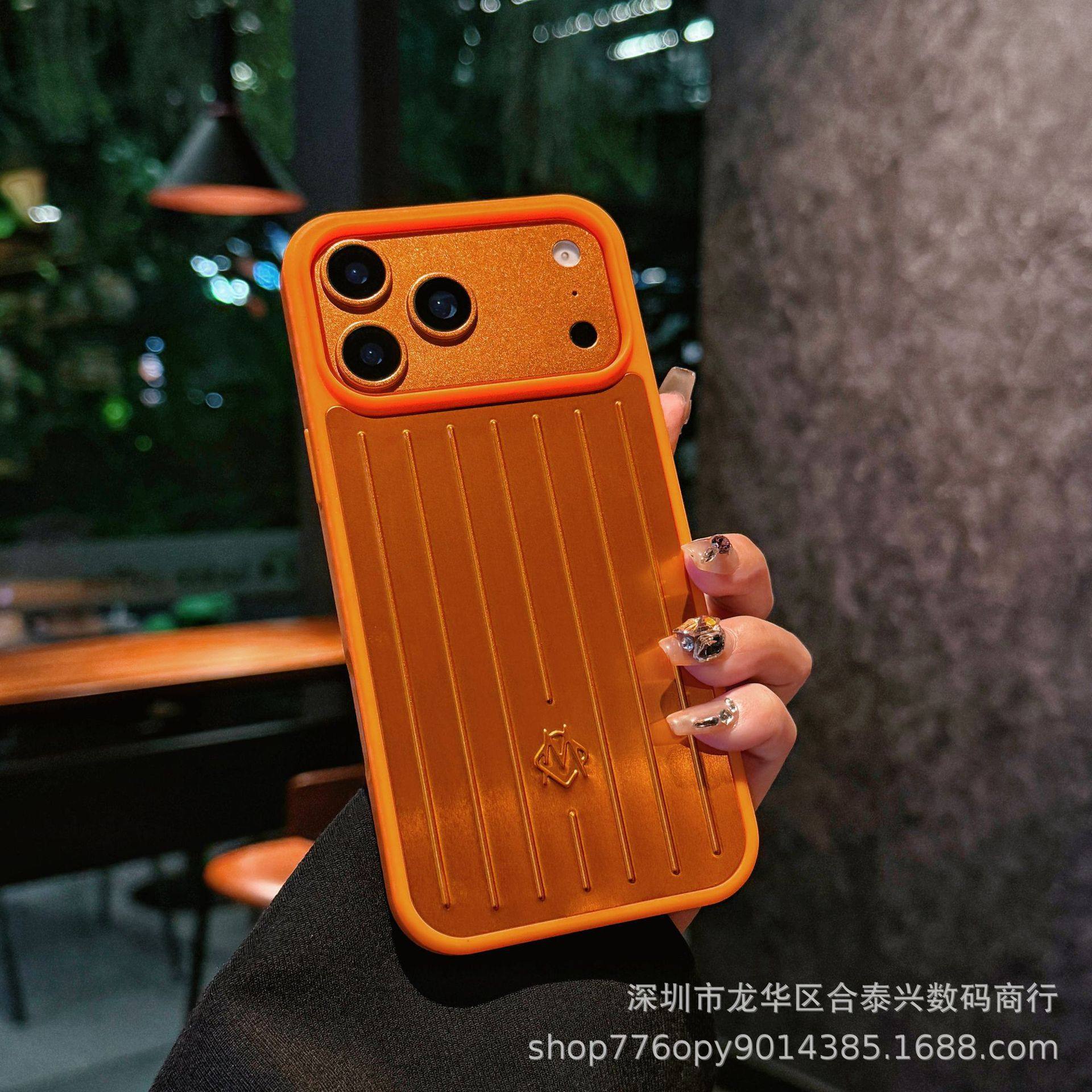 Aluminum Alloy Apple 17Promax Suitcase Black All-Inclusive Mobile Phone Case Iphone15/14/13 Metal Export