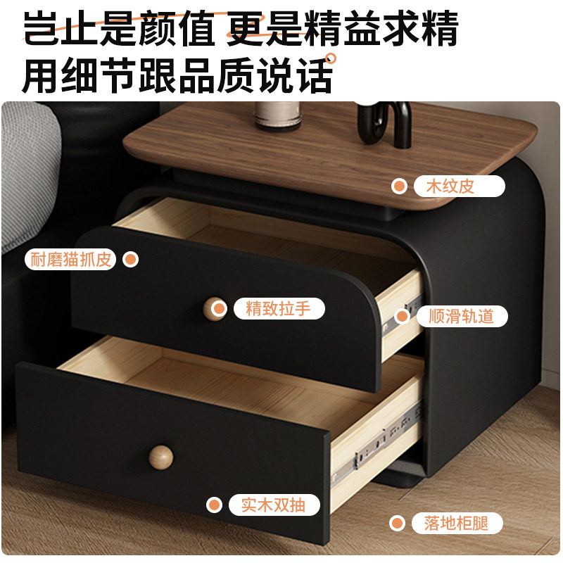 Vintage Cream Style Solid Wood Small Nightstand Italian Minimalist Light Luxury High-End Bedroom Bedside Storage Cabinet