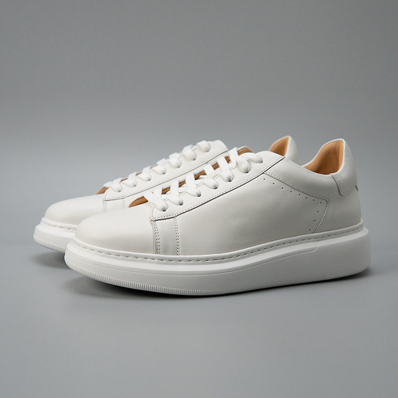 Giày sneaker nam tối giản da bò đế dày, giày trắng đa năng phong cách công sở — Màu trắng