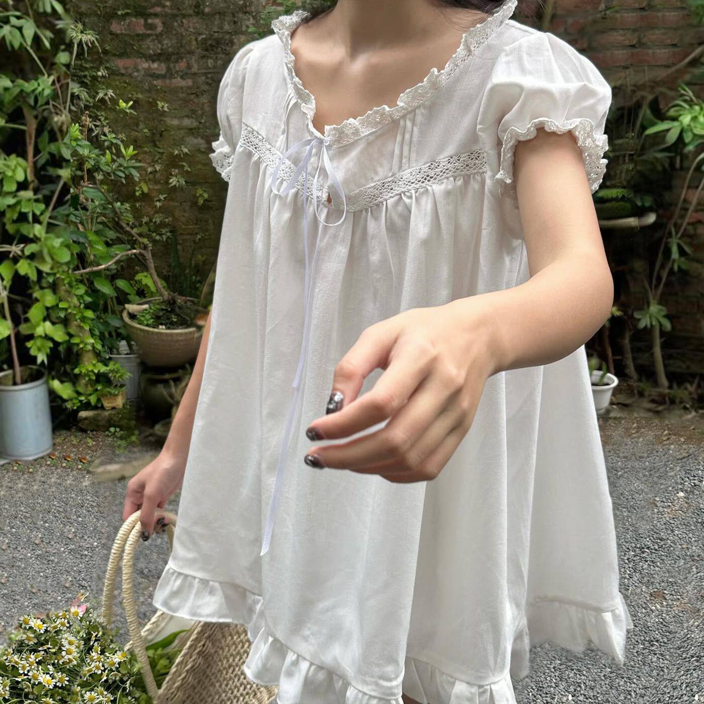 French Style Loose Fit Short Sleeve Dress with Ruffle Trim Elegant Versatile Summer Fashion Wholesale Available