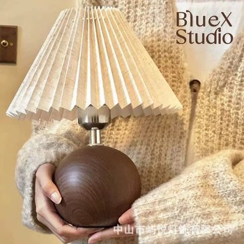 Scandinavian Pleated Table Lamp Night Light Bedroom Ins Girl Decoration Home Table Lamp Gift Retro High-End Bedside Lamp