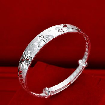 New Chinese-Style Silver-Plated Camellia Bracelet Solid Sunflower Frosted Adjustable Gift for Mother, Elders, and Lover Artistic