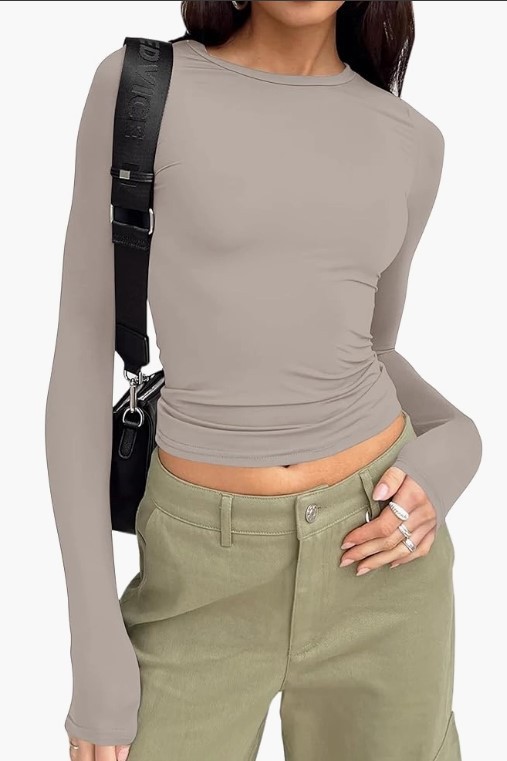 欧美女装休闲长袖t恤春秋纯色修身套头衫t恤女街装打底衫上衣