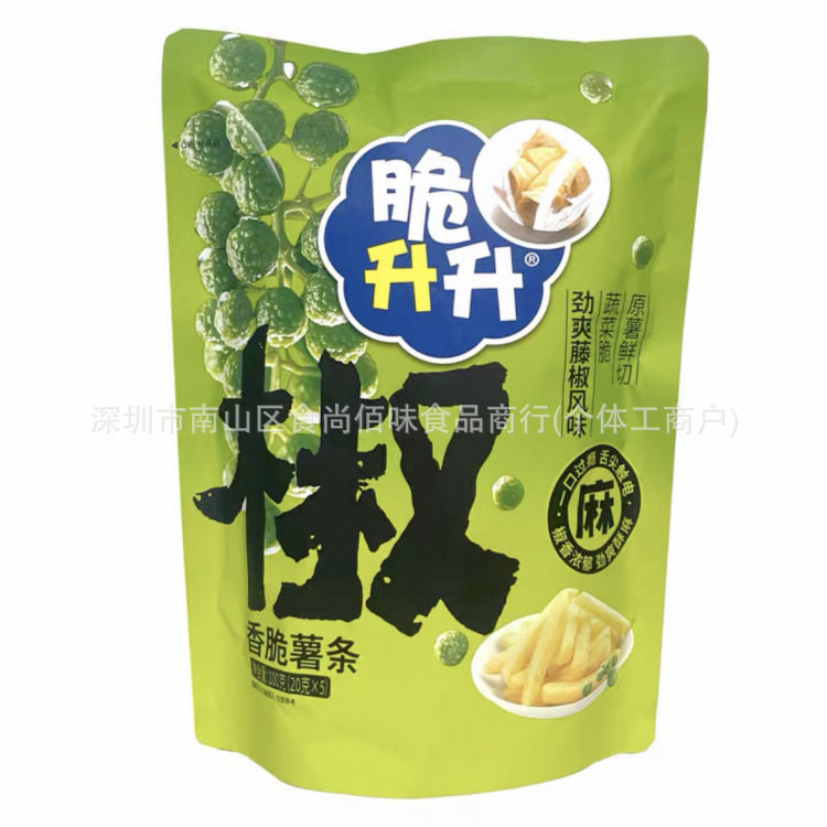 Wholesale Crispy Spicy Potato Chips with Vine Pepper Flavor, Crispy Potato Sticks, Casual Snacks, 100g, 20 Packs Per Box