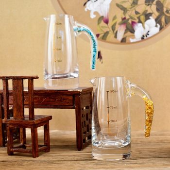 Gold Leaf Liquor Cup Wine Divider for Home Use, Crystal Glass Wine Divider, Red Wine Divider for Hotel and Restaurant Use