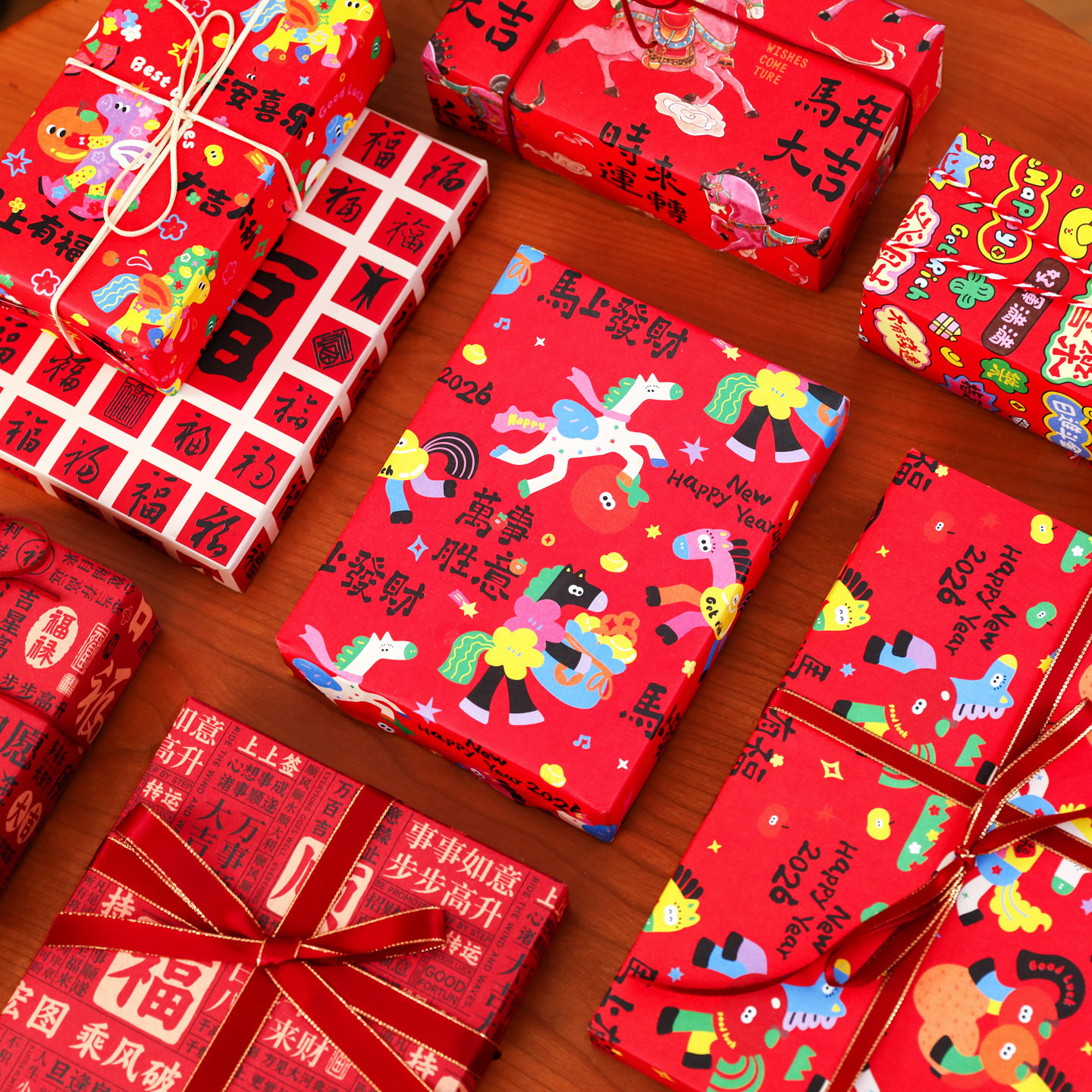 2026 New Year Gift Wrapping Paper Cartoon Pony Red Festive Large Thickeneded Kraft Paper Gift Wrapping Paper