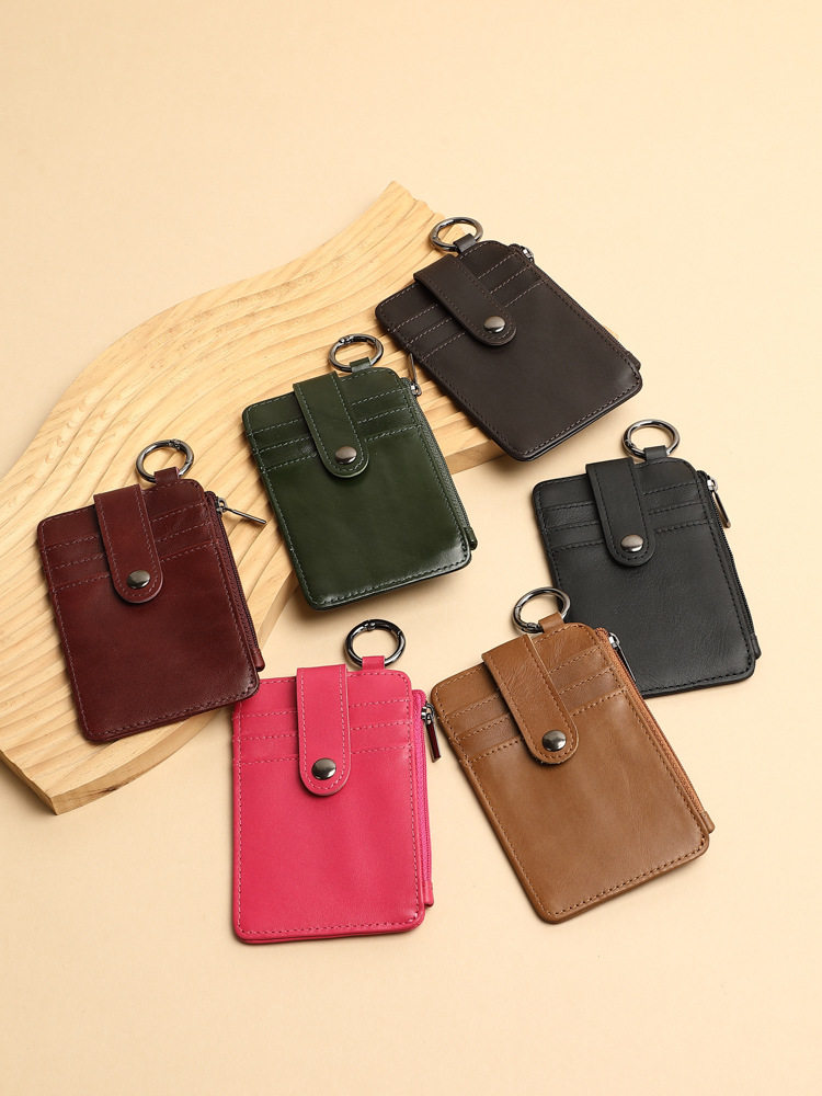 Cross-Border Popular First-Layer Cowhide Work Id Card Holder with Double Pockets and Snap Button Design, New Badge Card Holder from the Source Manufacturer