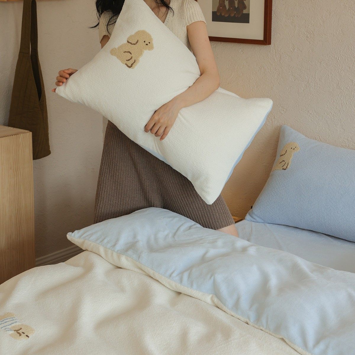 Towel Embroidered Warm Woolen Double-Sided Milk Velvet Four-Piece Set Cute Cartoon Three-Piece Set Thickeneded Warm Bedding