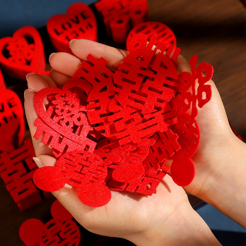 Wedding Bed Mini Hand Throwing Happy Character Wedding Room Layout Decoration Throwing Creative Wedding Fruit Plate Happy Stairs Small Happy Character