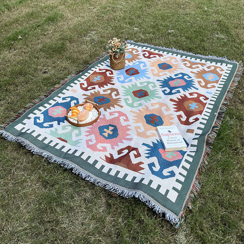 Picnic Mat Tent Moisture-Proof Mat Bohemian Style Multi-Functional Thread Blanket Cotton Yarn Nap Blanket Outdoor Camping Blanket