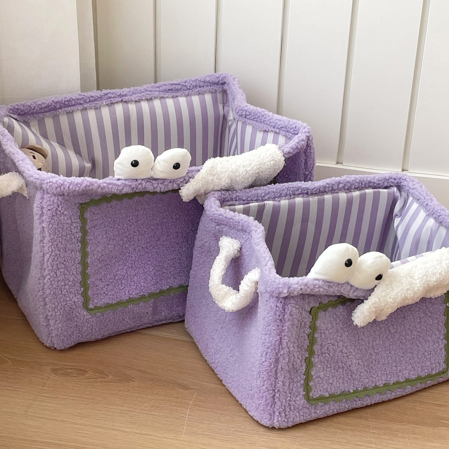 Small Monster Storage Basket Home Finishing Plush Funny Small Wings Sundry Storage Box Toy Snack Storage Basket