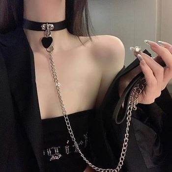 Collar Women's collar leather bell neck ring dark love pendant collar necklace chain necklace love collar