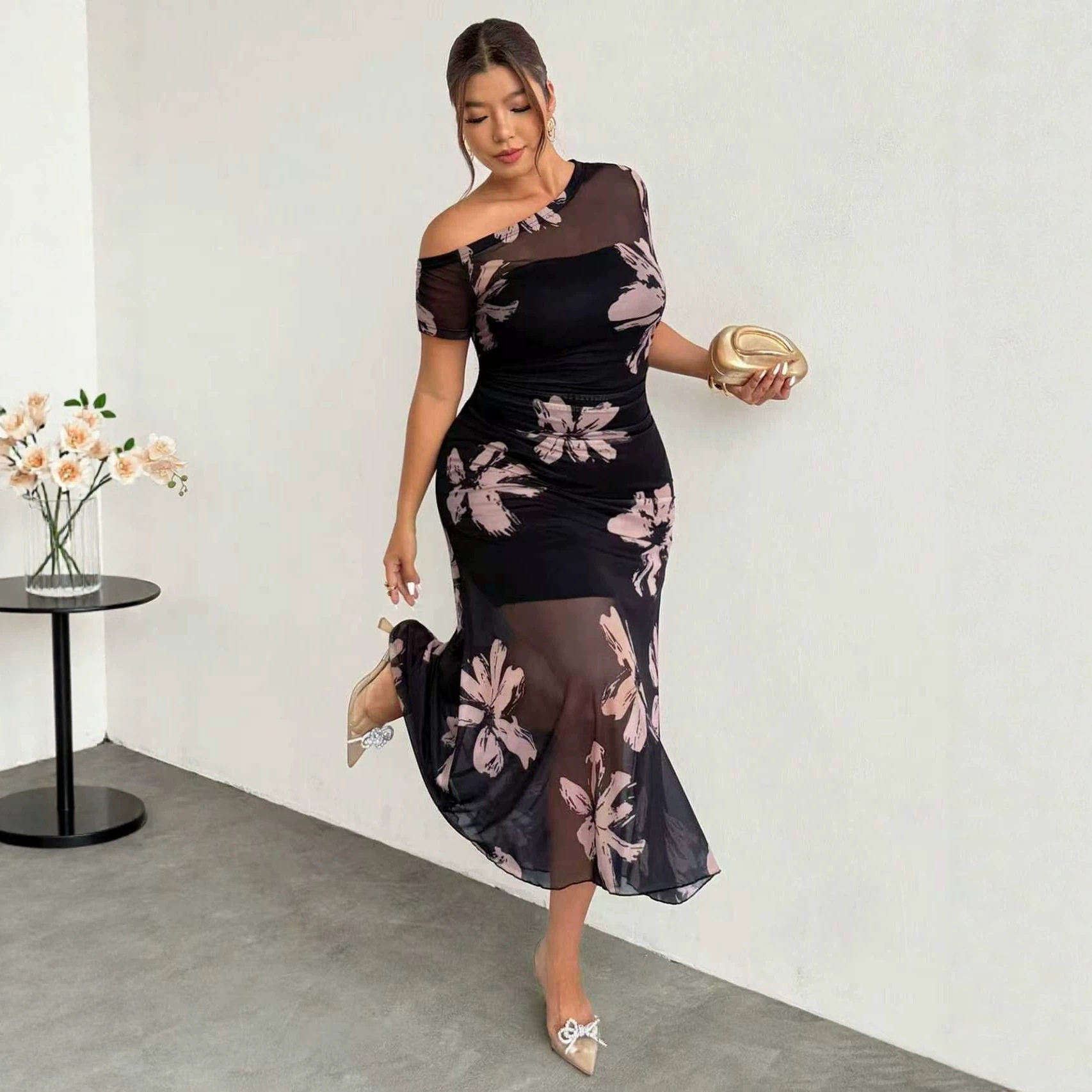 Elegant Floral Pattern Spring Dress Slim Fit Sand Color Fashionable Design Perfect for Spring Events Wholesale