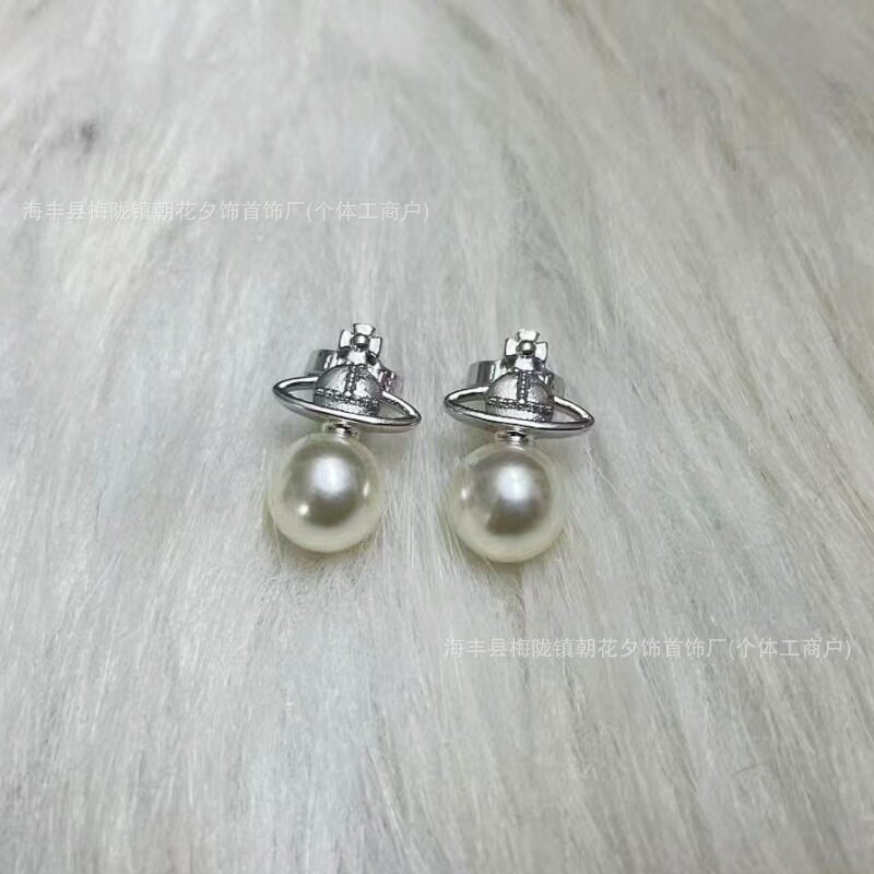 シルバーホワイトビーズ