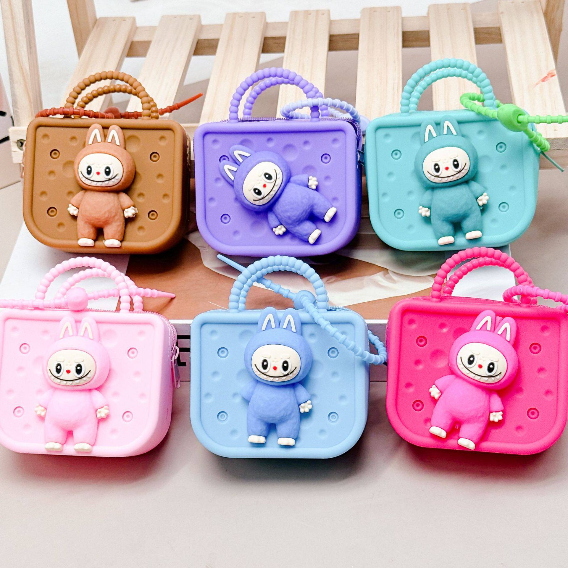 Cross-Border Cartoon Labubu Coin Purse Silicone Hole Bag Student Decorative Coin Purse DIY Storage Bag Headphone Bag