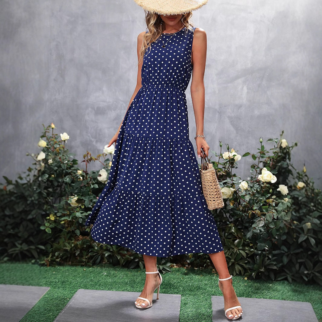 Casual Fashion Polka Dot Dress Round Neck Short Sleeve Comfortable Fabric Ideal for Summer Outings Wholesale