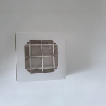 Cake Box Packaging Box 16-Square Grids Dessert Box Window Pastry Box Baking Box Cross-Border Export Manufacturer Wholesale