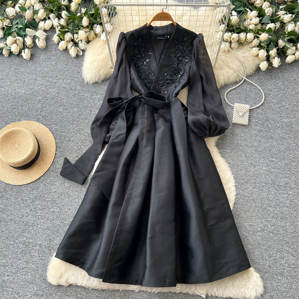 Elegant V Neck Embroidered Dress Lightweight Fabric Long Sleeves Waist Tie A Line Silhouette Summer Occasion