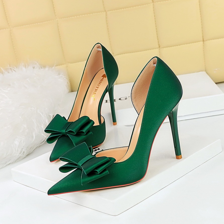 Giày cao gót nữ mũi nhọn gót siêu cao 10.5cm mặt lụa satin thắt nơ hở hông — Màu đen, Màu đỏ hoa hồng, Màu đỏ rượu, Màu hồng