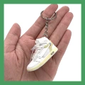 Joint name White (White) (single keychain)