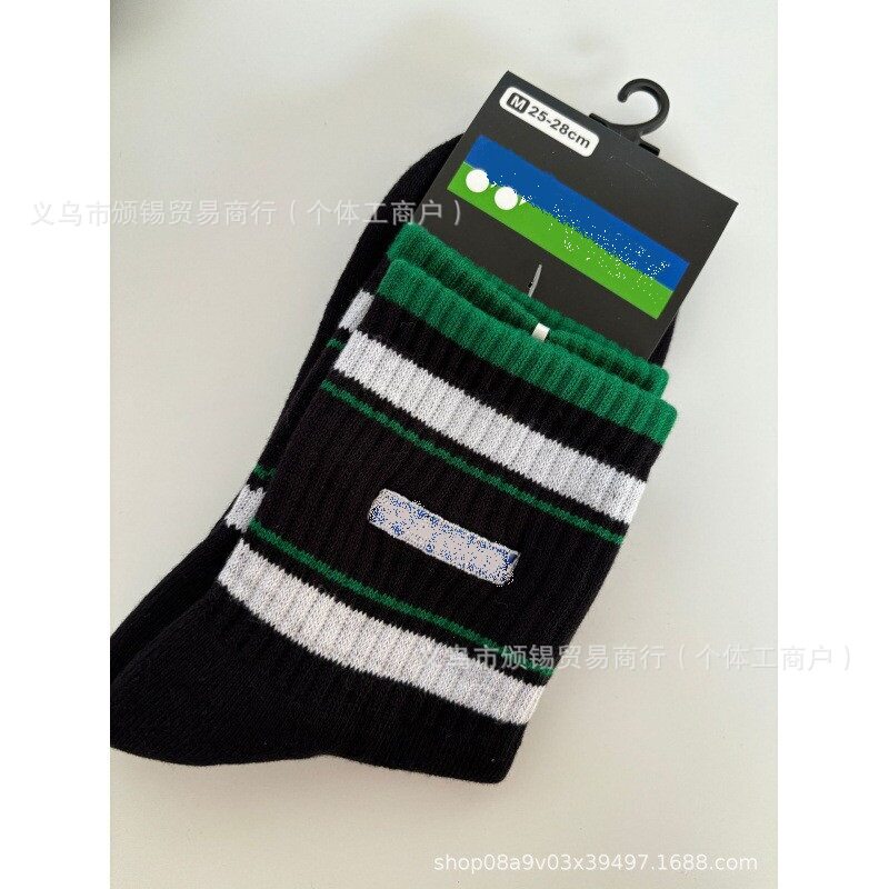 新品尤尼多克斯刺绣中筒毛巾底羽毛球袜子 户外运动棉袜 男女款