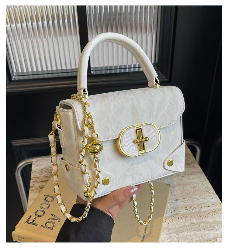 O1CN017t9ktR1yV4GK6Kkms !!2212088006583 0 cib