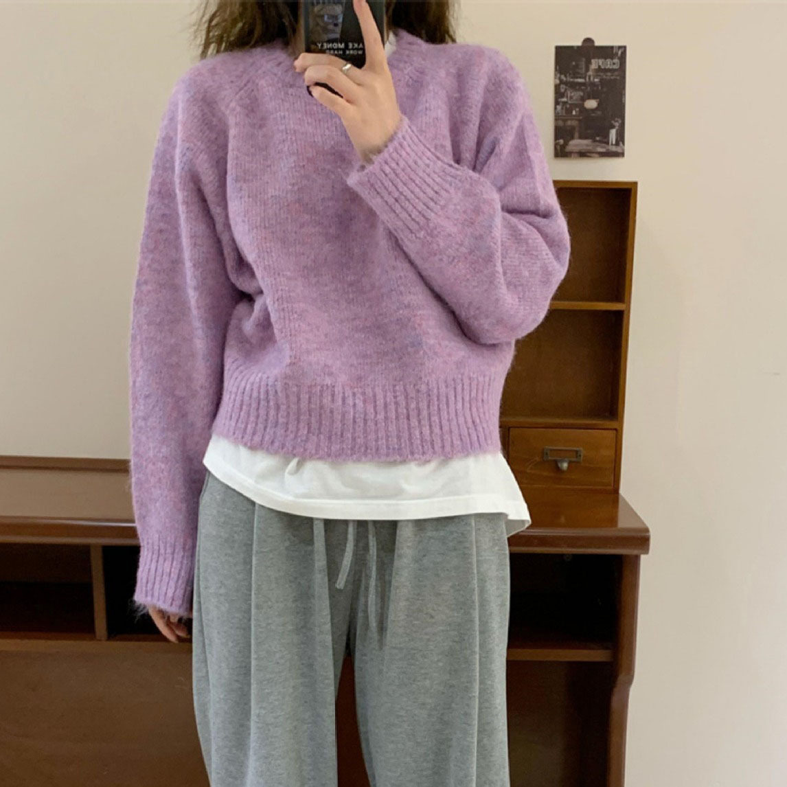 Áo len nữ cổ tròn màu trơn, dễ phối đồ, thích hợp mùa thu đông
