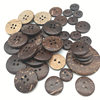 In stock supply natural coconut shell four-eye round wooden button two-eye environmental protection coconut buckle children's clothing button